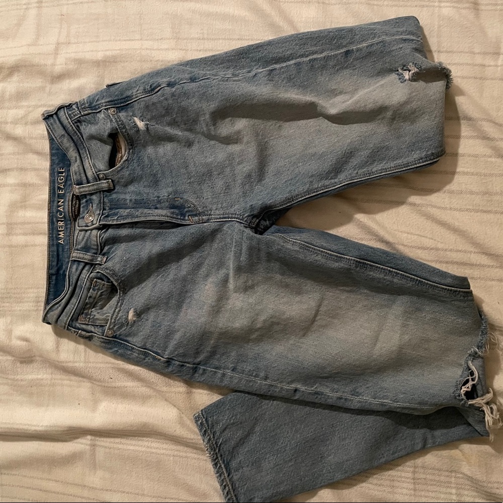 AE Mom jeans